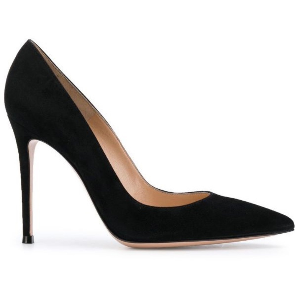 Gianvito Rossi 105 Velluto Black Pump